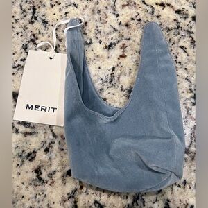 Merit Beauty Signature Makeup Bag blue velvet